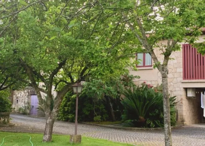 Semesterbostad Casa Dos Tinocos Braga